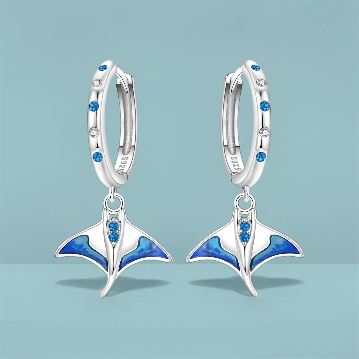 Cycuff 925 Sterling Silver Blue Devil Fish Drop Earrings Women Earrings Charm Fashion Versatile Party Jewelry Gifts
Cycuff 925 Sterling Silver Blue Devil Fish Drop Earrings Women Earrings Charm Fashion Versatile Party Jewelry Gifts
