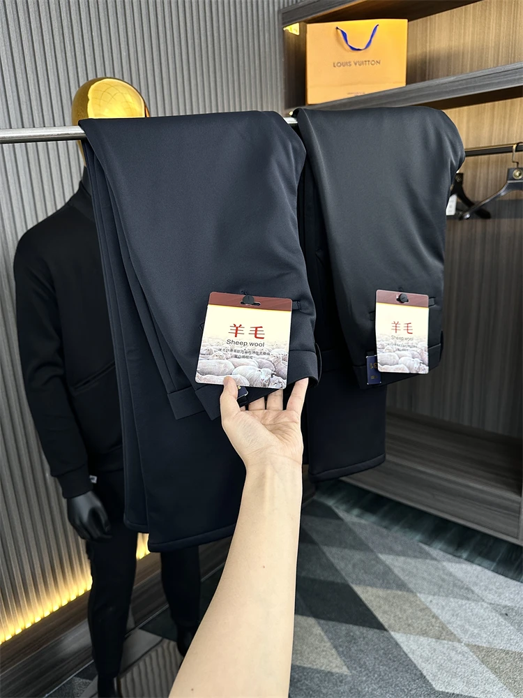 Джентльменские шерстяные деловые повседневные брюки, мужские цветные прямые брюки, осенне-зимние брюки Faion Urban Sle
Джентльменские шерстяные деловые повседневные брюки, мужские цветные прямые брюки, осенне-зимние брюки Faion Urban Sle