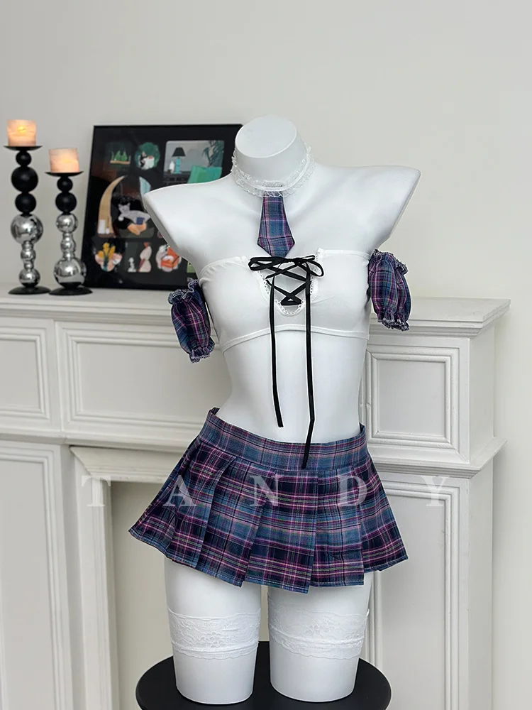 Women's Two Piece Sets Vintage Sleeveless Crop Top with A-Line Mini Plaid Pleated Skirt Vintage Y2k Skirt Sets 2000s Clothes
Women's Two Piece Sets Vintage Sleeveless Crop Top with A-Line Mini Plaid Pleated Skirt Vintage Y2k Skirt Sets 2000s Clothes
