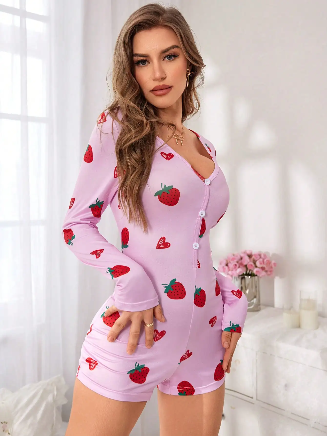 Strawberry Pattern Single-Breasted Long Sleeve Casual Women Pajama Rompers, Cozy And Elegant Details, Fall & Winter
Strawberry Pattern Single-Breasted Long Sleeve Casual Women Pajama Rompers, Cozy And Elegant Details, Fall & Winter