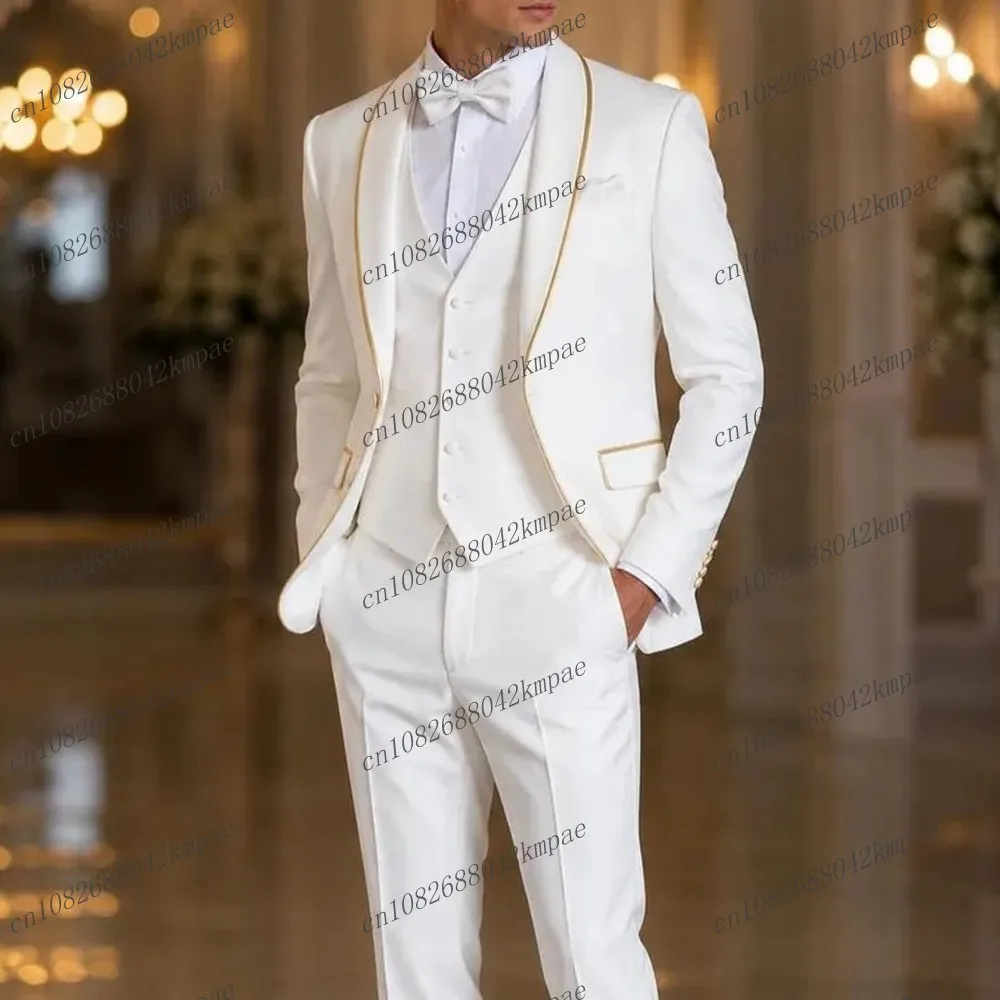 White And Gold New Formal Men Suit Groom Groomsman Wedding Party Prom Business Male Tuxedos 3 Piece Set Blazer Vest Pants
White And Gold New Formal Men Suit Groom Groomsman Wedding Party Prom Business Male Tuxedos 3 Piece Set Blazer Vest Pants