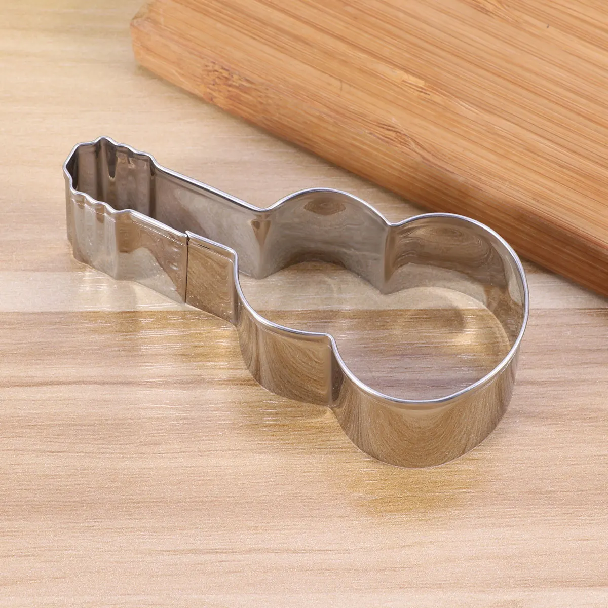 Guitar Shaped Stainless Steel Cookie Cutters Fondant Molds Biscuit Cake Chocolate Craft Tool Kitchen Bakery Supplies
Guitar Shaped Stainless Steel Cookie Cutters Fondant Molds Biscuit Cake Chocolate Craft Tool Kitchen Bakery Supplies
