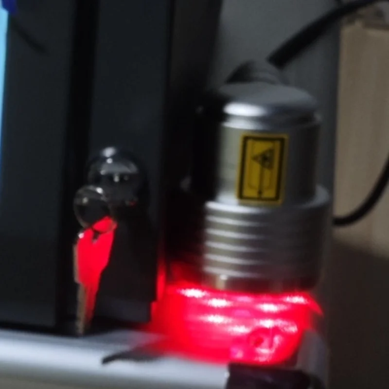 Лазерный массажер с двумя длинами волн 1055 мВт, 808 нм и 650 нм, терапевтический физиотерапевтический аппарат для расслабления и снятия боли, идеальный подарок
Лазерный массажер с двумя длинами волн 1055 мВт, 808 нм и 650 нм, терапевтический физиотерапевтический аппарат для расслабления и снятия боли, идеальный подарок