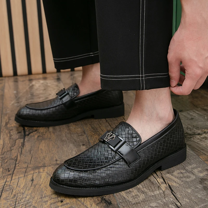 Fashion Men Business Casual Shoes Non-slip Wear-resistant Classic Formal Leather Footwear for Daily Work
Fashion Men Business Casual Shoes Non-slip Wear-resistant Classic Formal Leather Footwear for Daily Work