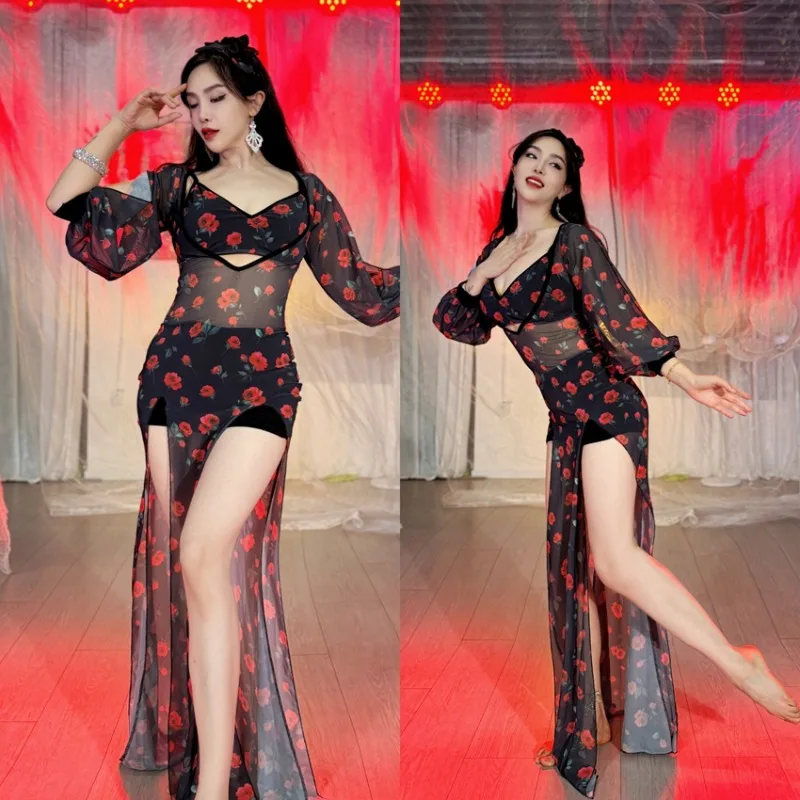 Индивидуальный женский костюм для танца живота, тренировочный наряд, одежда для восточного танца, черный фон, красная роза, халат с рукавами-фонариками, 5 шт.
Индивидуальный женский костюм для танца живота, тренировочный наряд, одежда для восточного танца, черный фон, красная роза, халат с рукавами-фонариками, 5 шт.