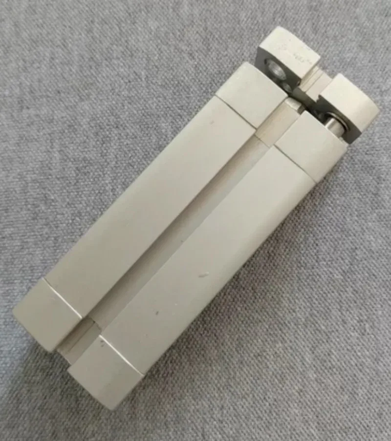 Brand New ADNGF-20-50-P-A 554227 Compact Cylinder Product 1pcs Fast transport
Brand New ADNGF-20-50-P-A 554227 Compact Cylinder Product 1pcs Fast transport