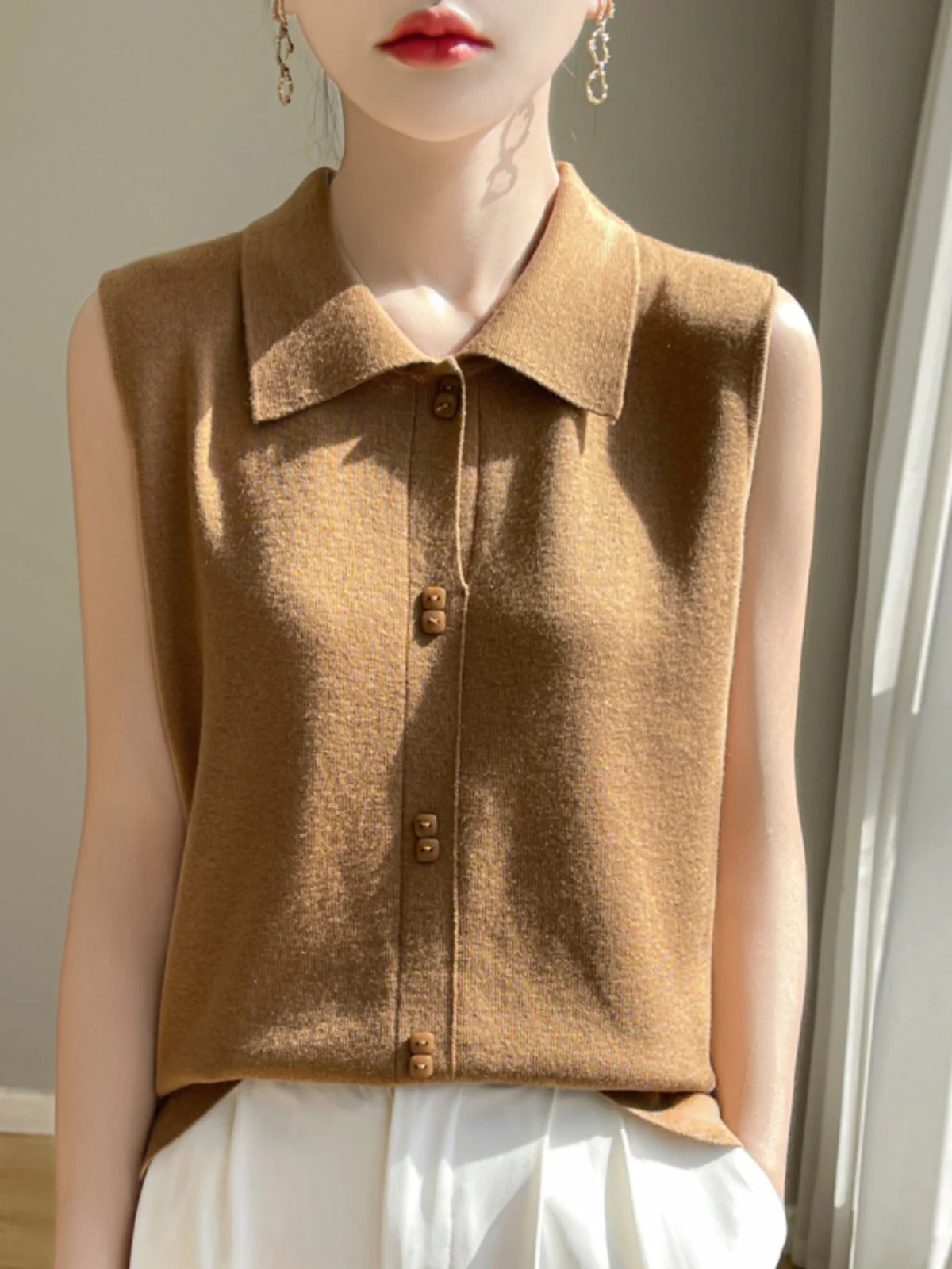 Summer New Premium Spun Wool Knitted irt Women's Thin Loose Slimming Svel Top Faionable Versatile Button up Crew Ne
Summer New Premium Spun Wool Knitted irt Women's Thin Loose Slimming Svel Top Faionable Versatile Button up Crew Ne