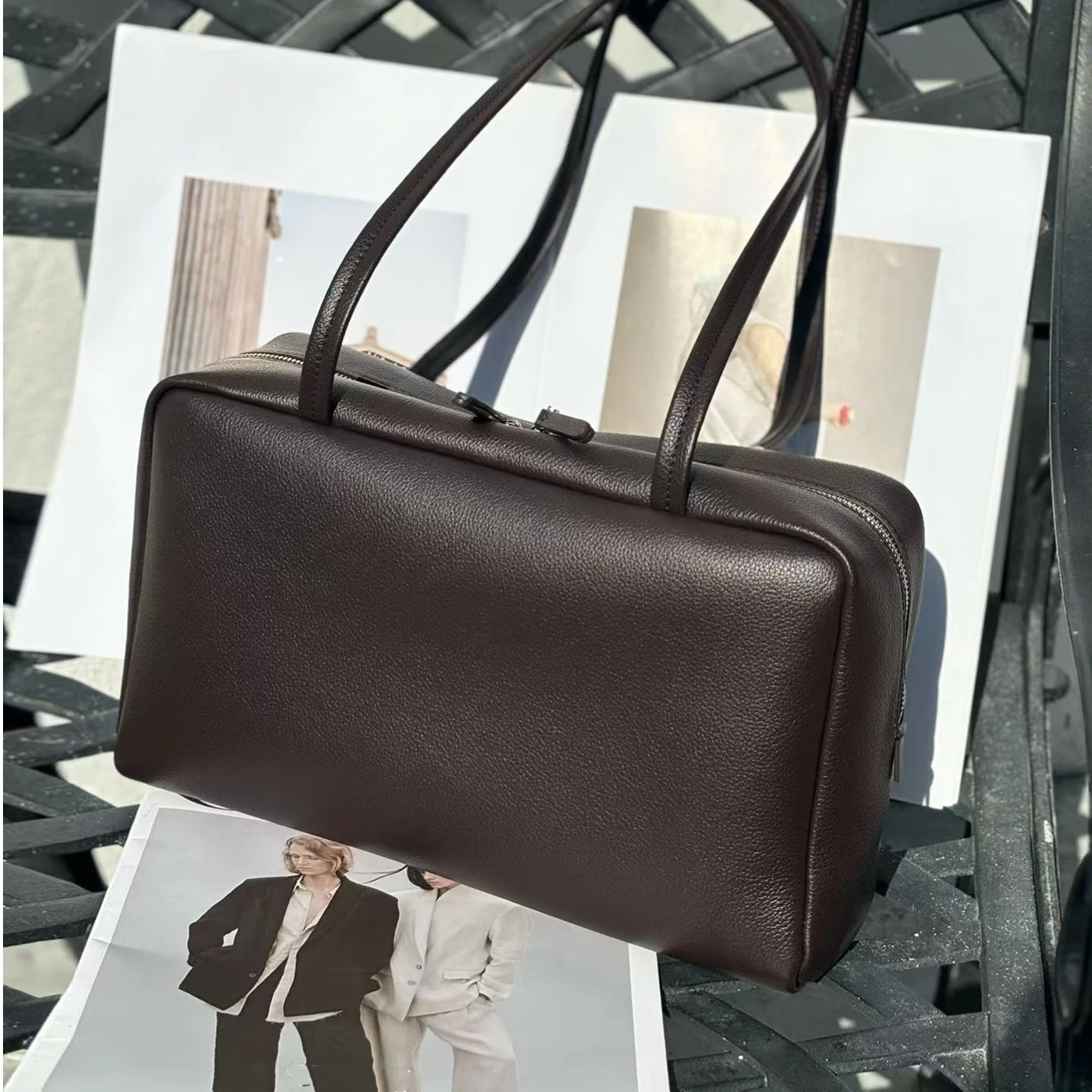 Genuine Leather Handbag Small Bowling Bag Long Handled Tote Bag Women's Underarm Bag Soft Top-Grain Cowhide Commuter Shoulder
Genuine Leather Handbag Small Bowling Bag Long Handled Tote Bag Women's Underarm Bag Soft Top-Grain Cowhide Commuter Shoulder