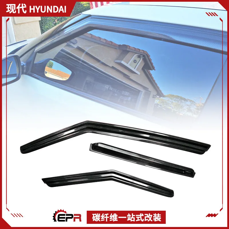 Suitable for modern Veloster carbon fiber modified parts, sun window eyebrows, rain eyebrows, rain and rain shields
Suitable for modern Veloster carbon fiber modified parts, sun window eyebrows, rain eyebrows, rain and rain shields