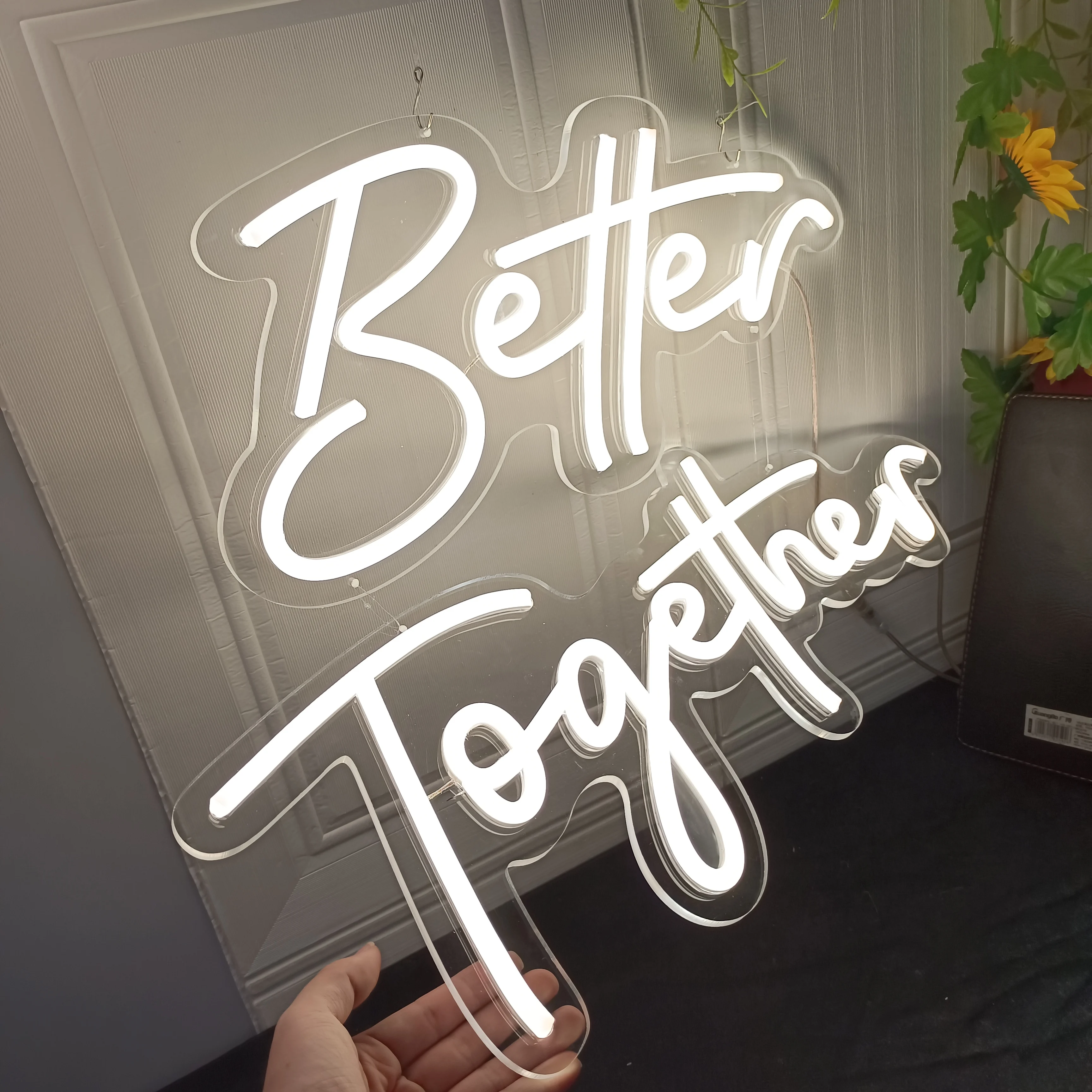 Неоновые огни Better To Gether, светодиодная подсветка, стеновые панели с буквами, вечеринки, свадебные магазины, бары, фоновые украшения,
Неоновые огни Better To Gether, светодиодная подсветка, стеновые панели с буквами, вечеринки, свадебные магазины, бары, фоновые украшения,