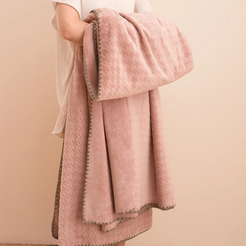 Waffle Rug Spring and Autumn double layer winter thickened office nap single air conditioning sofa cover blanket shawl quilt
Waffle Rug Spring and Autumn double layer winter thickened office nap single air conditioning sofa cover blanket shawl quilt
