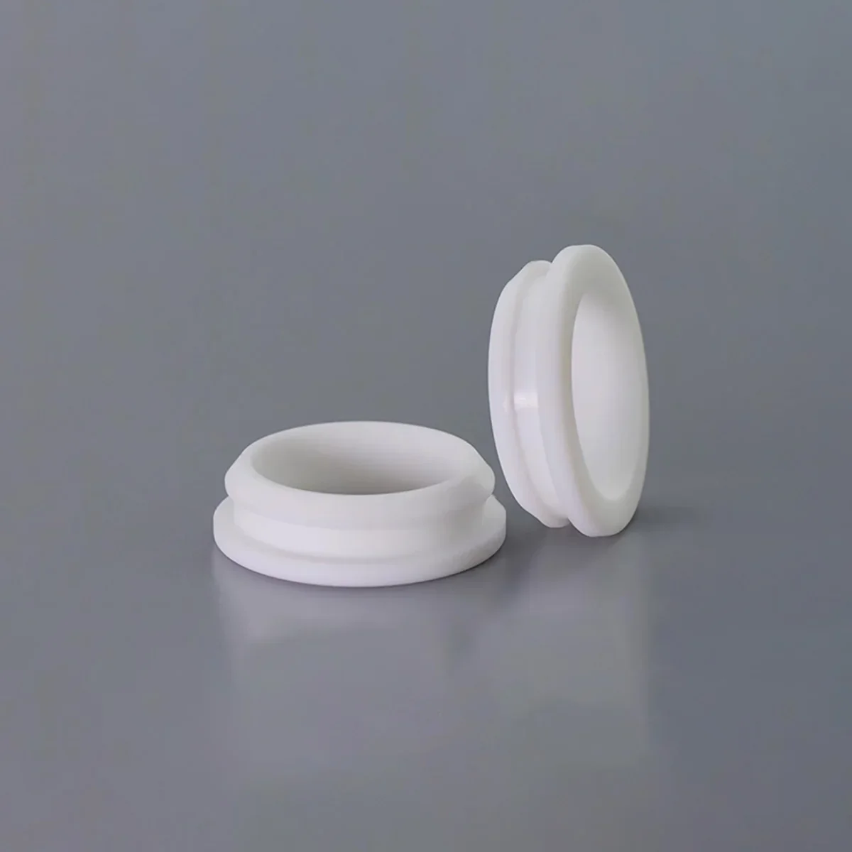 Silicone Double-Sided Protective Coil / Dust-Proof Flame-Retardant Outlet Ring / Coil Sealing Ring Hole Cover
Silicone Double-Sided Protective Coil / Dust-Proof Flame-Retardant Outlet Ring / Coil Sealing Ring Hole Cover