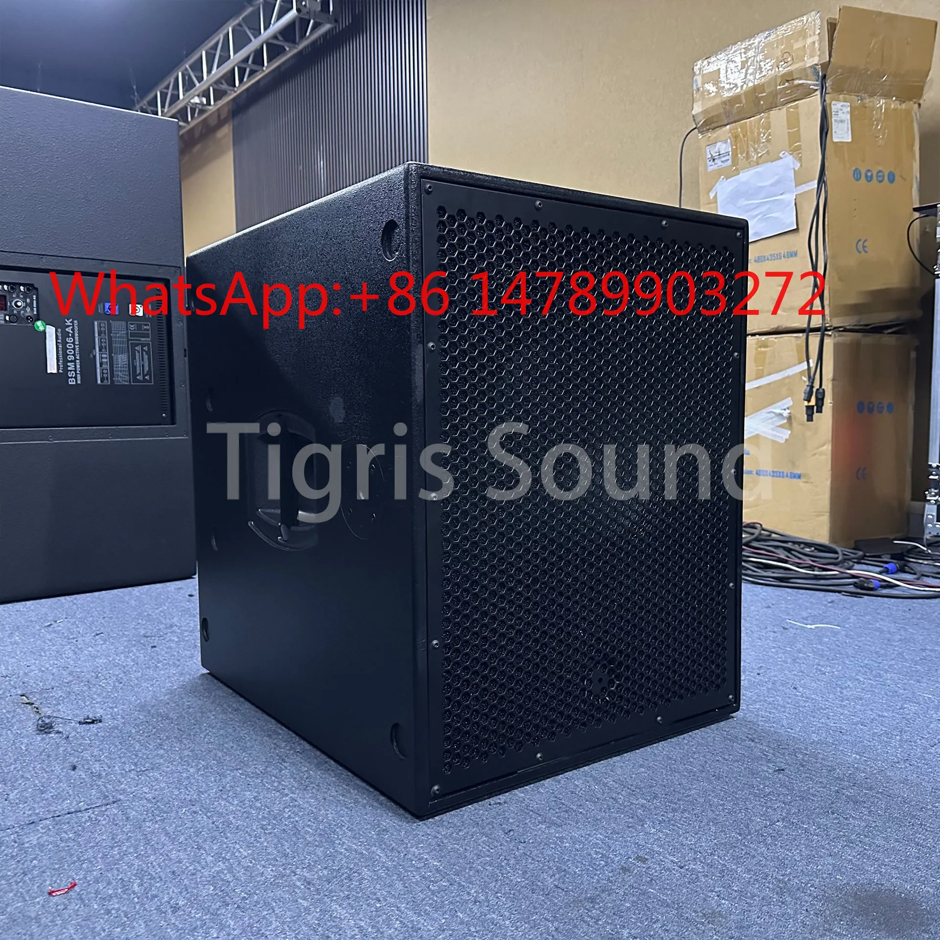 8004 Compact Install 18in Active-free Loudspeaker for Multi-purpose Venue Fixed Stage Audio Solution
8004 Compact Install 18in Active-free Loudspeaker for Multi-purpose Venue Fixed Stage Audio Solution