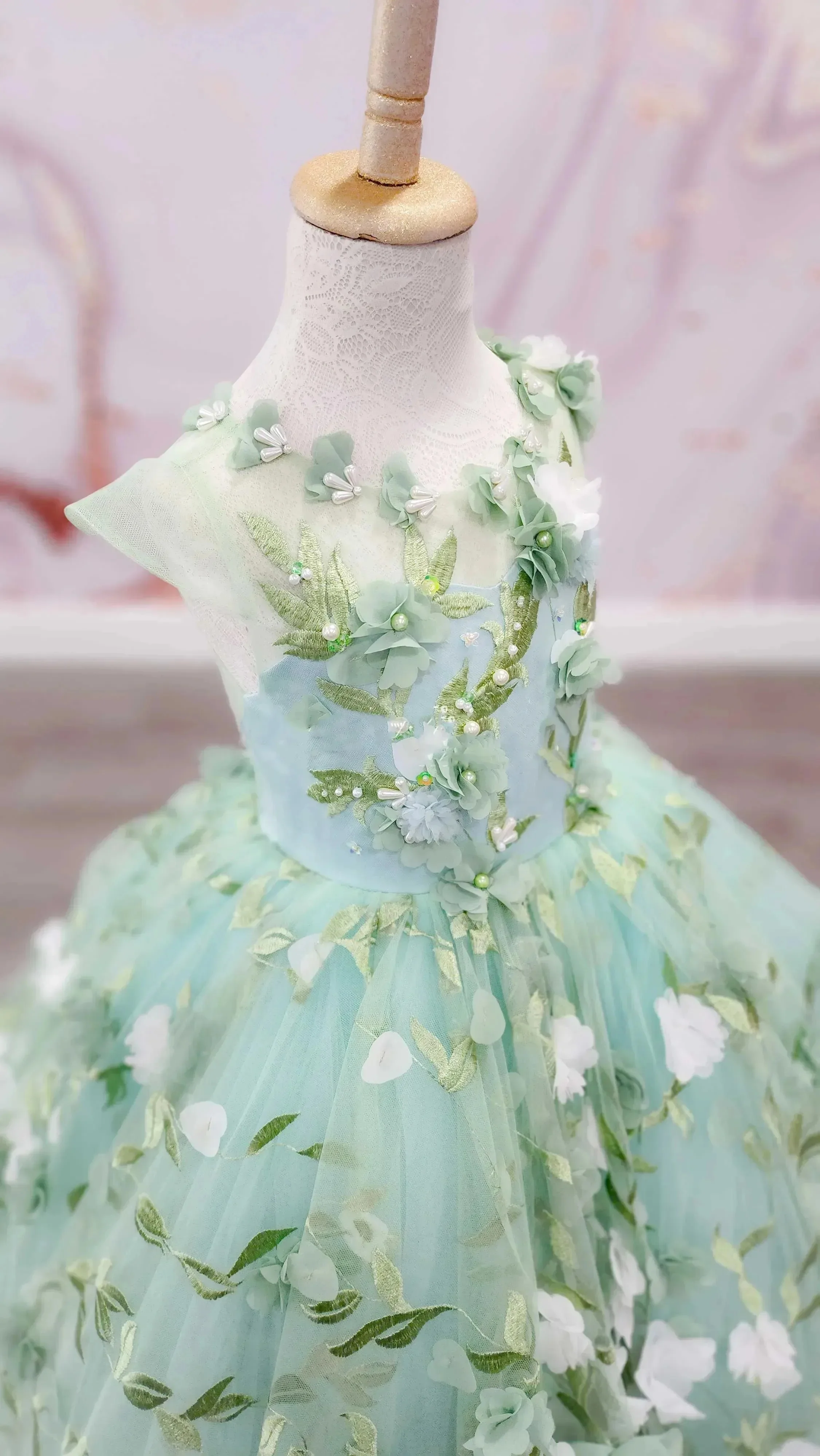Fresh Green Flower Girl Dresses For Wedding Appliques Sleeveless Backless Kids First Communion Birthday Party Gowns Custom
Fresh Green Flower Girl Dresses For Wedding Appliques Sleeveless Backless Kids First Communion Birthday Party Gowns Custom