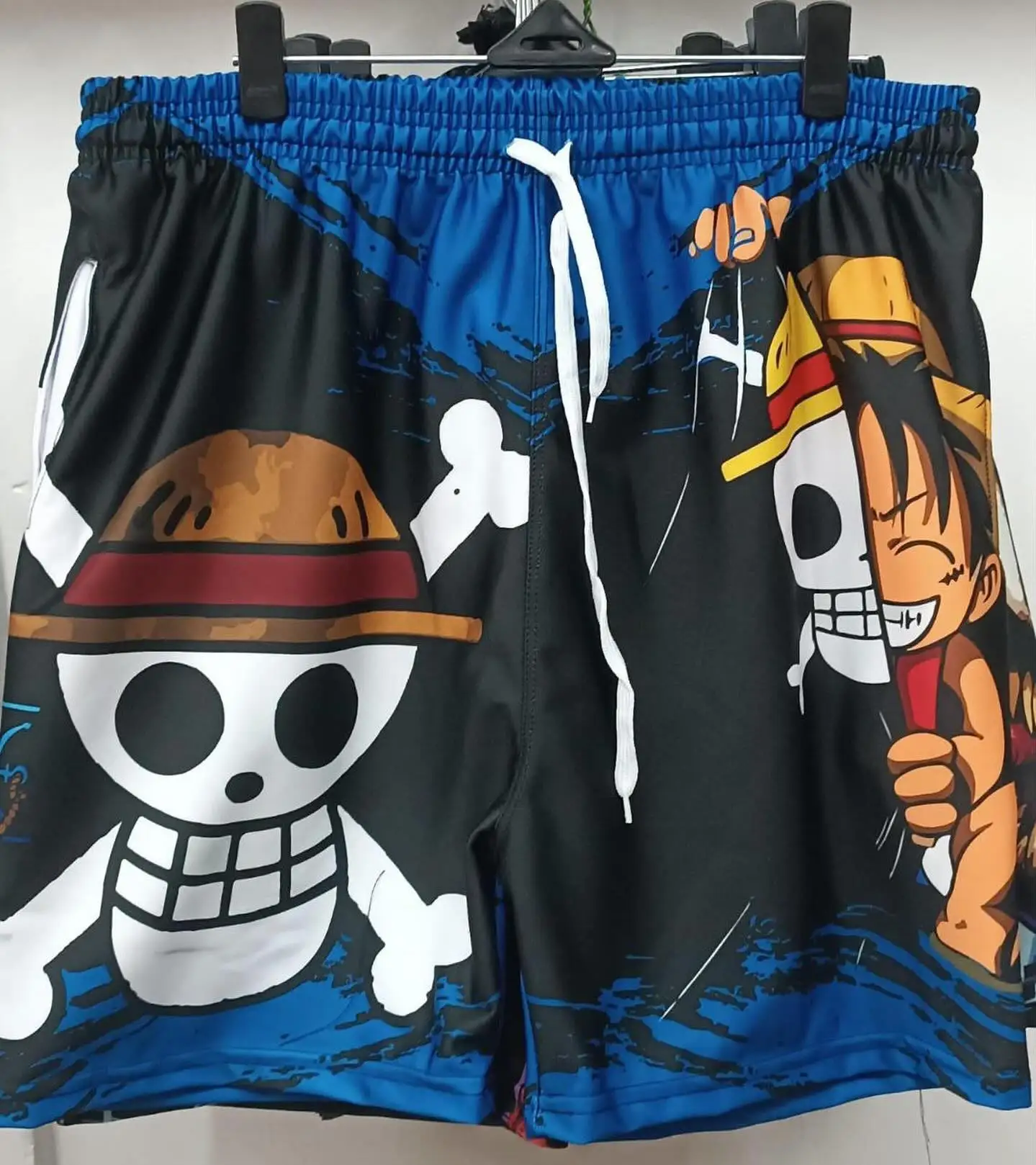 2026 Summer One Piece Basketball Shorts for Men - Luffy Straw Hat Jolly Roger Print Suitable for Daily and Training Wear Y2k
2026 Summer One Piece Basketball Shorts for Men - Luffy Straw Hat Jolly Roger Print Suitable for Daily and Training Wear Y2k