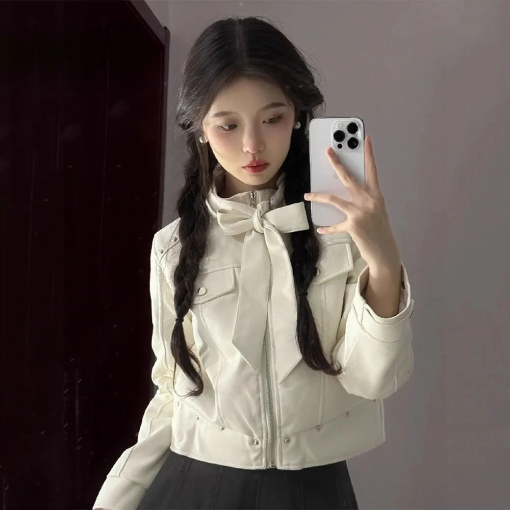 Korean Hip Hop Stand Collar Bow Lace-up Leather Jacket Woman Spring Harajuku Retro Cropped Motorcycle Coat Y2k PU Outwear Female
Korean Hip Hop Stand Collar Bow Lace-up Leather Jacket Woman Spring Harajuku Retro Cropped Motorcycle Coat Y2k PU Outwear Female