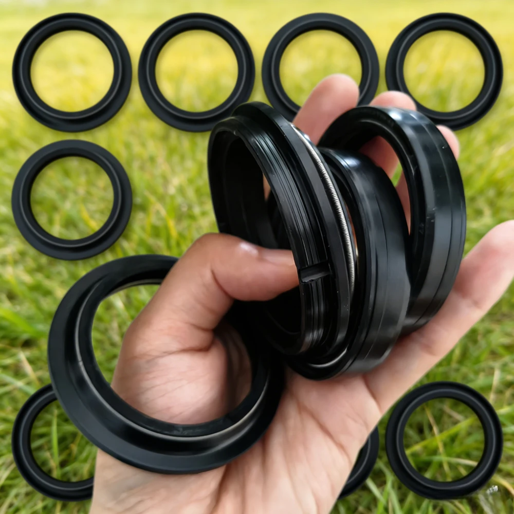 43x54x11 mm Front Fork Oil Seal Dust Cover For Suzuki DL650 DL1000 V-STROM DL 650 1000 GSF1200 GSF1200S GSF1200N BANDIT GSF 1200
43x54x11 mm Front Fork Oil Seal Dust Cover For Suzuki DL650 DL1000 V-STROM DL 650 1000 GSF1200 GSF1200S GSF1200N BANDIT GSF 1200
