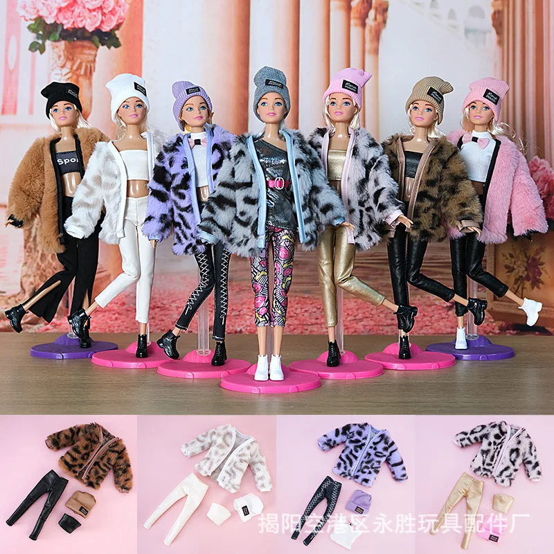 4Pcs/Set=Doll Clothes Fur Coat Undershirt Tube Top Trousers Hat Suitable For Barbie 11.8inch Doll Casual Clothing Christmas Gift
4Pcs/Set=Doll Clothes Fur Coat Undershirt Tube Top Trousers Hat Suitable For Barbie 11.8inch Doll Casual Clothing Christmas Gift