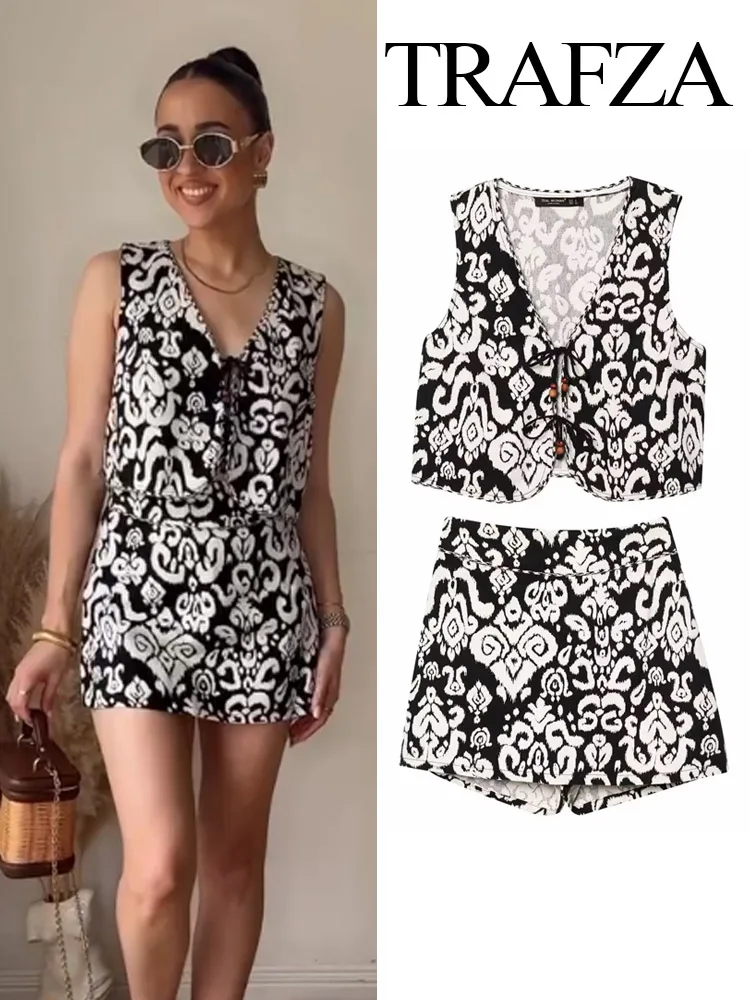 TRAFZA Women's Fashion Popular Sleeveless V-Neck Waistcoat+Summer Side Zipper Temperament Mini Culottes Printed 2-Piece Set
TRAFZA Women's Fashion Popular Sleeveless V-Neck Waistcoat+Summer Side Zipper Temperament Mini Culottes Printed 2-Piece Set