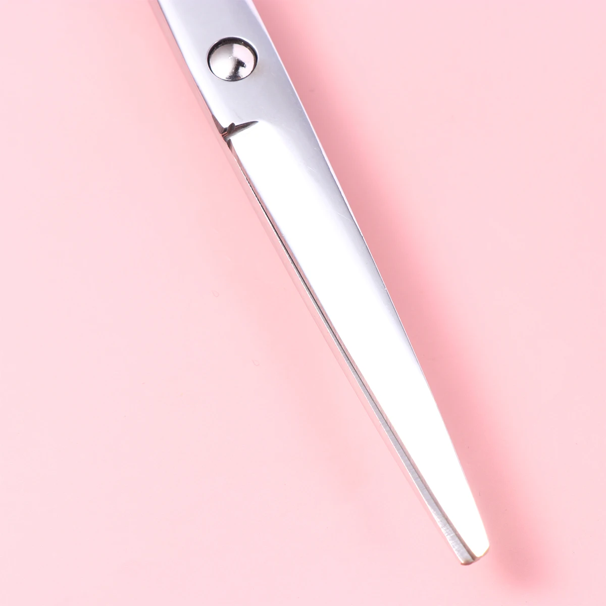 1pc Straight Cut Shear Durable Stainless Steel Hair Shear Scissors for Salon Home Use Haircut Tool Thin Hair Scissor
1pc Straight Cut Shear Durable Stainless Steel Hair Shear Scissors for Salon Home Use Haircut Tool Thin Hair Scissor