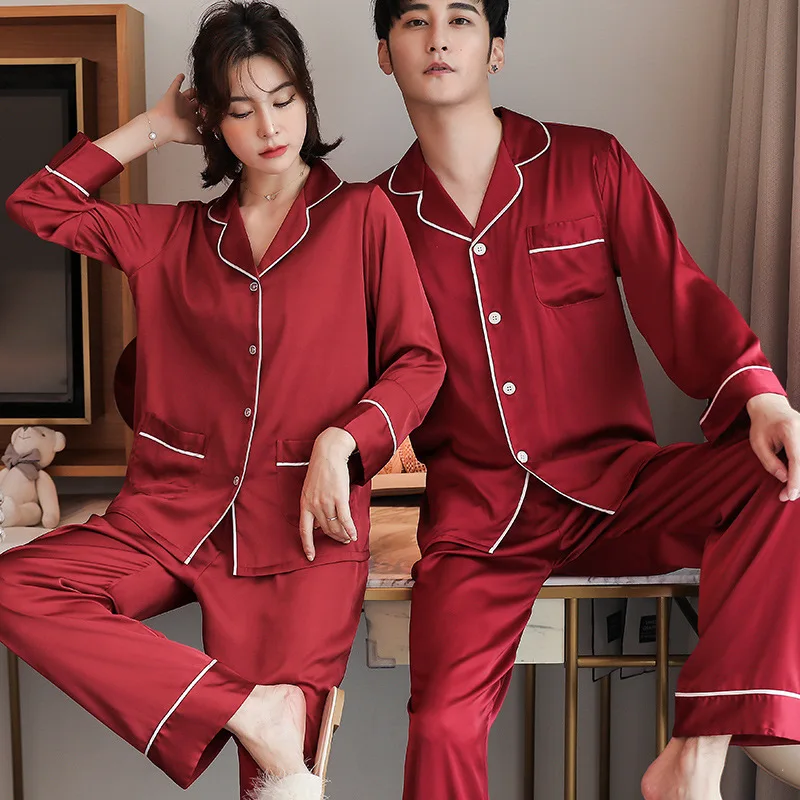 Wedding Pajamas, Newlywed Couple Suit, Autumn and Spring, Natal Year Men's and Women's Loungewear, Long Sleeves, Ice Silk, Red.
Wedding Pajamas, Newlywed Couple Suit, Autumn and Spring, Natal Year Men's and Women's Loungewear, Long Sleeves, Ice Silk, Red.