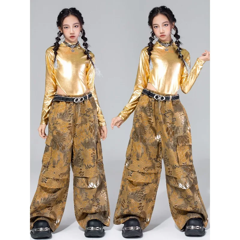 Children's jazz dance costume trendy cool gold shiny leather trendy girls dance suit hip-hop trendy suit
Children's jazz dance costume trendy cool gold shiny leather trendy girls dance suit hip-hop trendy suit