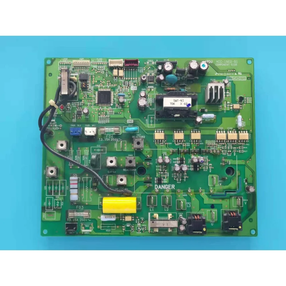 Модуль преобразования частоты компрессора центрального кондиционера Toshiba IPDU MCC-1502-01 протестирован
Модуль преобразования частоты компрессора центрального кондиционера Toshiba IPDU MCC-1502-01 протестирован