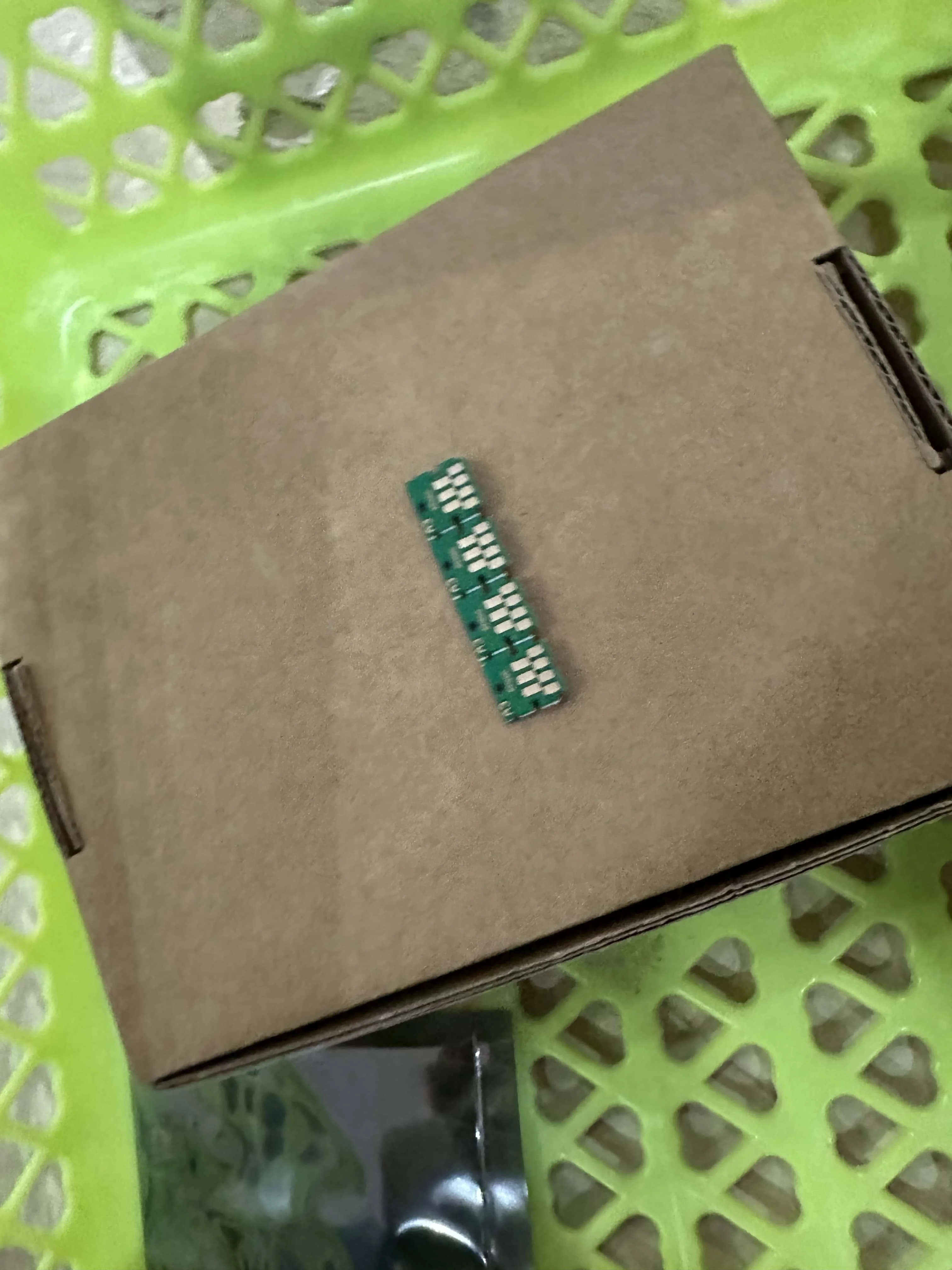 C13S210057 Maintenance Ink Tank Chip for Epson SureColor T2170 T3170 T3170X T5170 T2100 T3100 T5100 F500 F540 F570 F571 Printer
C13S210057 Maintenance Ink Tank Chip for Epson SureColor T2170 T3170 T3170X T5170 T2100 T3100 T5100 F500 F540 F570 F571 Printer