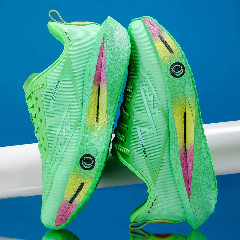 Мужские и женские кроссовки для бега с карбоновой пластиной, кроссовки для марафона, тренировочные кроссовки, дышащие сетчатые кроссовки для ходьбы, нескользящие теннисные кроссовки, новинка
Мужские и женские кроссовки для бега с карбоновой пластиной, кроссовки для марафона, тренировочные кроссовки, дышащие сетчатые кроссовки для ходьбы, нескользящие теннисные кроссовки, новинка