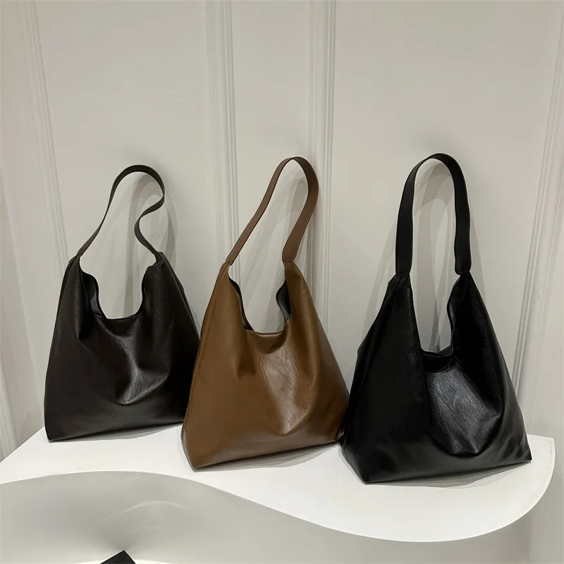 Large-capacity handbag for women 2025 fashionable and casual shoulder bag individual female underarm tote bag
Large-capacity handbag for women 2025 fashionable and casual shoulder bag individual female underarm tote bag