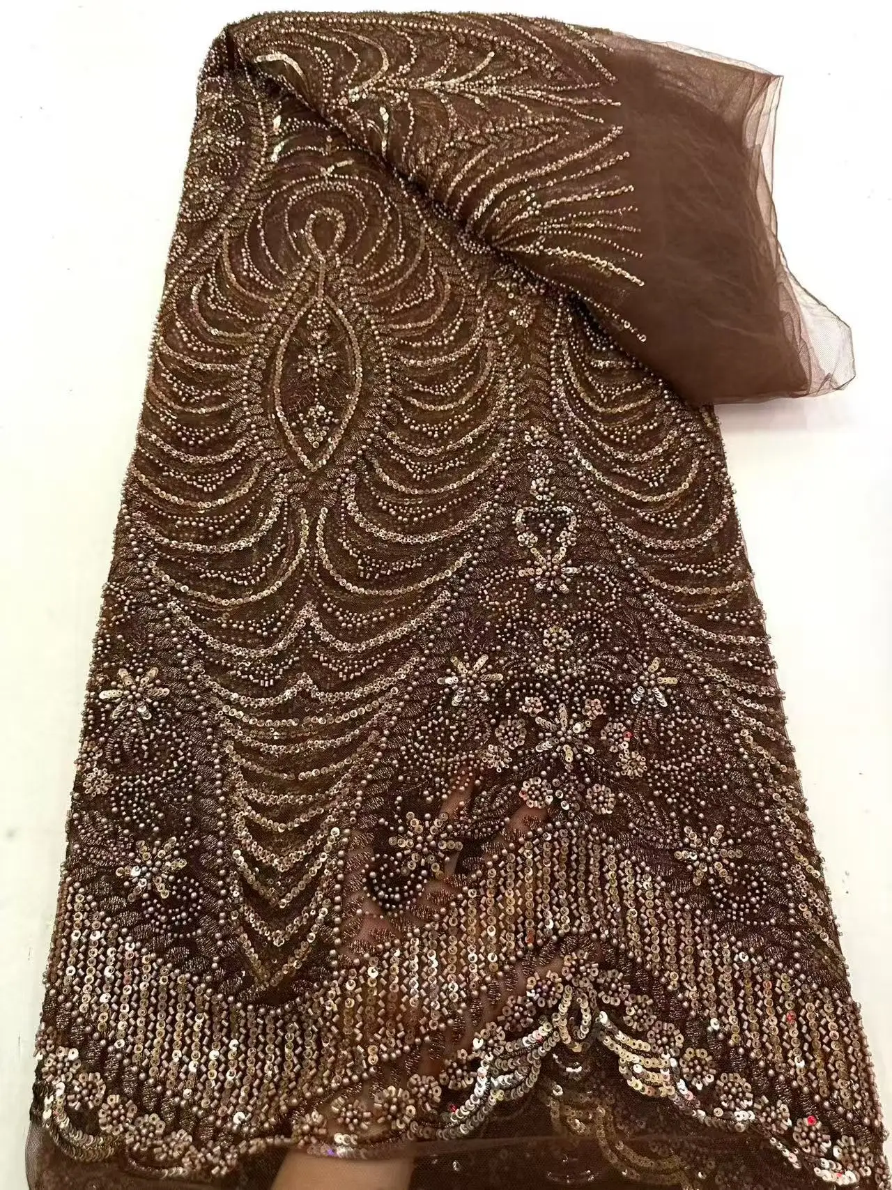 Luxury Elegant Handmade Embroidery Sequins Beaded Lace High Quality African Sequins Lace Fabric for Wedding Sewing
Luxury Elegant Handmade Embroidery Sequins Beaded Lace High Quality African Sequins Lace Fabric for Wedding Sewing