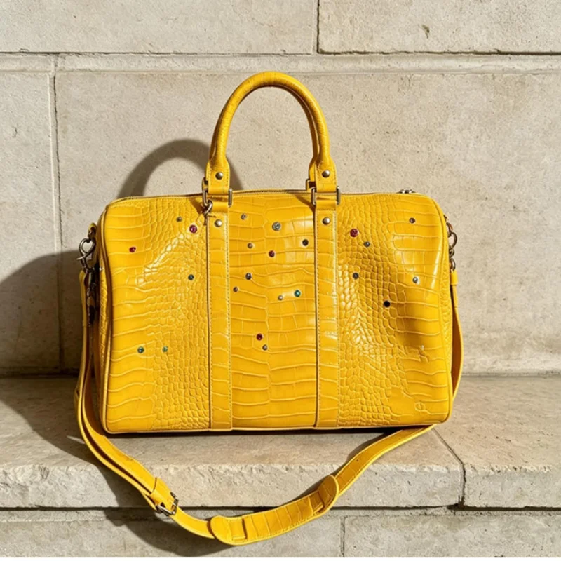 Bright Yellow Crocodile Print Duffle Bag Women Colorful Rhinestone Decor Handbag Large Capacity Travel Crossbody Shoulder Bag
Bright Yellow Crocodile Print Duffle Bag Women Colorful Rhinestone Decor Handbag Large Capacity Travel Crossbody Shoulder Bag
