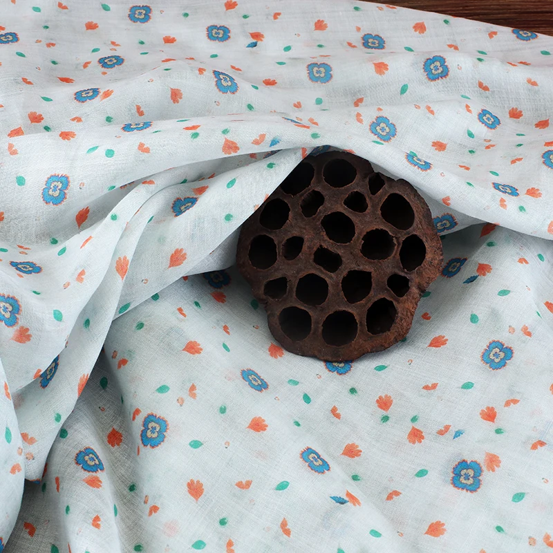 High quality pure ramie fabric Cool summer material High-grade dress gown, small jacket and cheongsam floret printing tissu
High quality pure ramie fabric Cool summer material High-grade dress gown, small jacket and cheongsam floret printing tissu