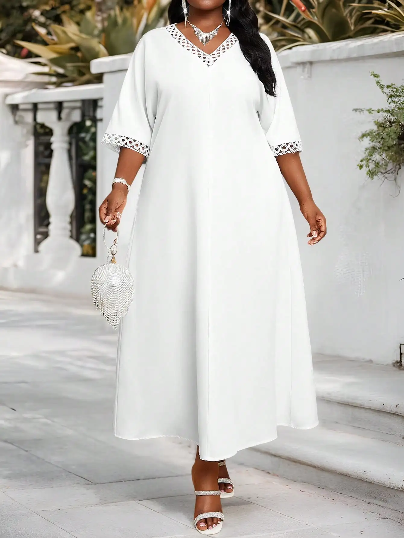 White V-Neck Boho Maxi Dress with Lace Trim, Batwing Sleeves, Loose Fit
White V-Neck Boho Maxi Dress with Lace Trim, Batwing Sleeves, Loose Fit