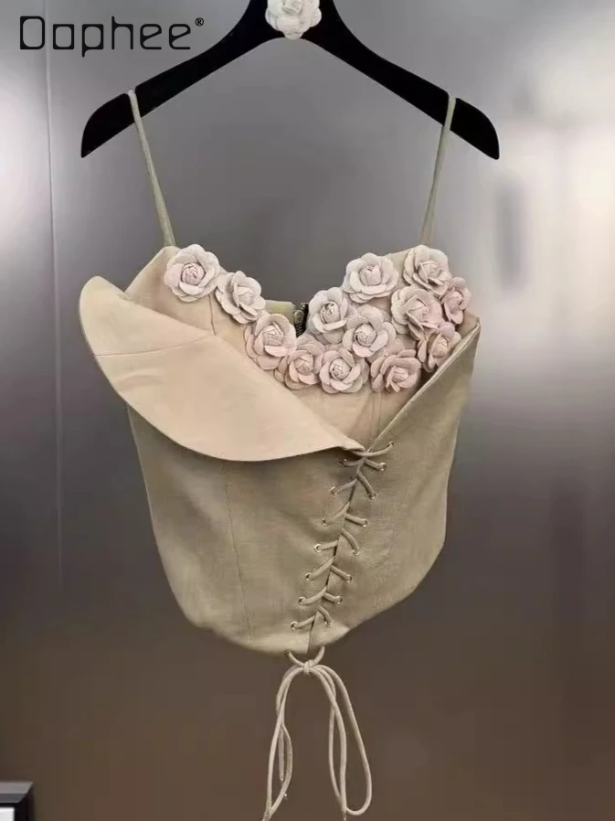 Summer New Fashion Three-dimensional Flower Splicing Straps Crop Top Sexy Suspender Street Personality Tank Top Women Y2k Tops
Summer New Fashion Three-dimensional Flower Splicing Straps Crop Top Sexy Suspender Street Personality Tank Top Women Y2k Tops