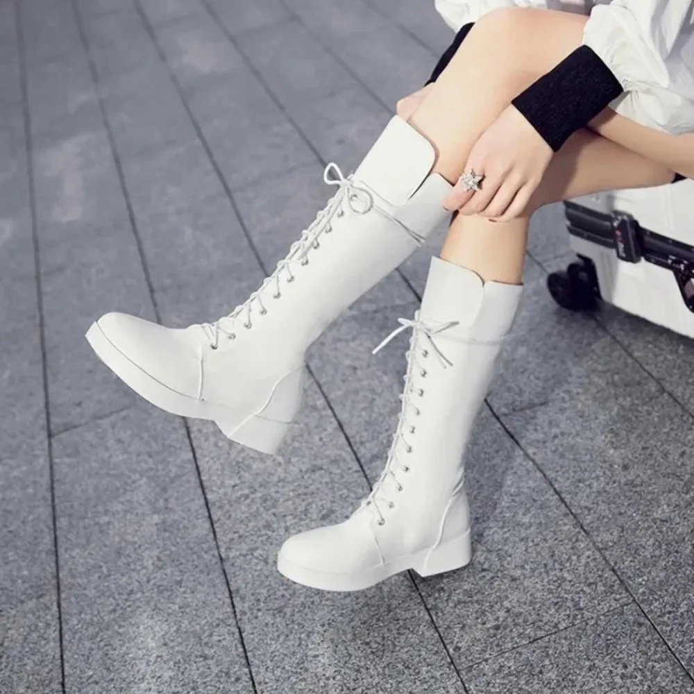 Winter New Style Fashion High-heeled Women's Boots Solid Color PU Round Head Cross Tie Straps Square Heel Women's Boots High 4cm
Winter New Style Fashion High-heeled Women's Boots Solid Color PU Round Head Cross Tie Straps Square Heel Women's Boots High 4cm