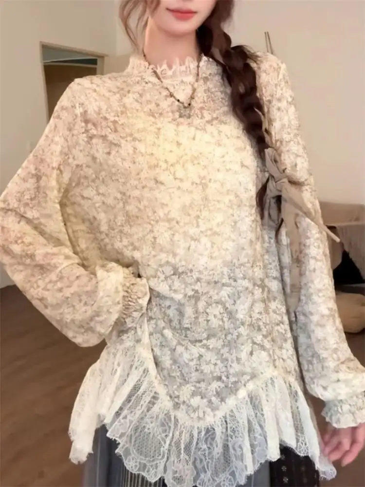 French Style Lace Shirt Women's Half High Collar Floral Patchwork Mesh Inner Wear Slimming Base Layer Asymmetrical Top
French Style Lace Shirt Women's Half High Collar Floral Patchwork Mesh Inner Wear Slimming Base Layer Asymmetrical Top