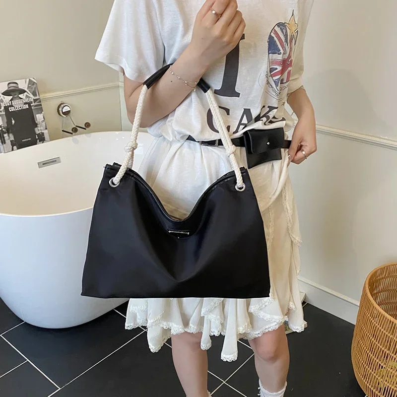 Diaper Bag Fashionable Parisian Leather Satchel Elegant Designer Crossbody Purse For Women Stylish Minimalist Handbag
Diaper Bag Fashionable Parisian Leather Satchel Elegant Designer Crossbody Purse For Women Stylish Minimalist Handbag