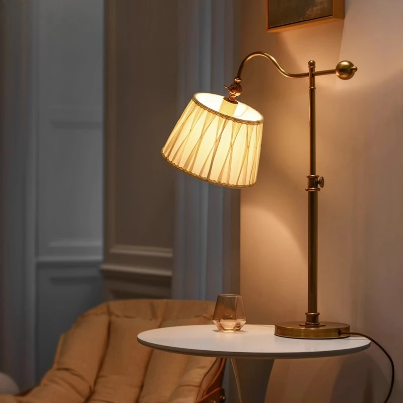 American simple antique copper all-copper bedroom bedside lamp living room new adjustable rotating retro decorative desk lamp
American simple antique copper all-copper bedroom bedside lamp living room new adjustable rotating retro decorative desk lamp