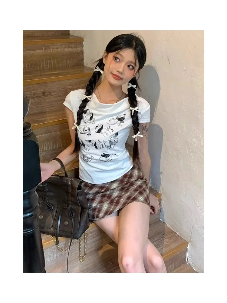 Slim Fit Short Sleeve T-Shirt Women's American Style Small Design Shoulder Baring Top Pure Desirable Hot Girl Fashion
Slim Fit Short Sleeve T-Shirt Women's American Style Small Design Shoulder Baring Top Pure Desirable Hot Girl Fashion