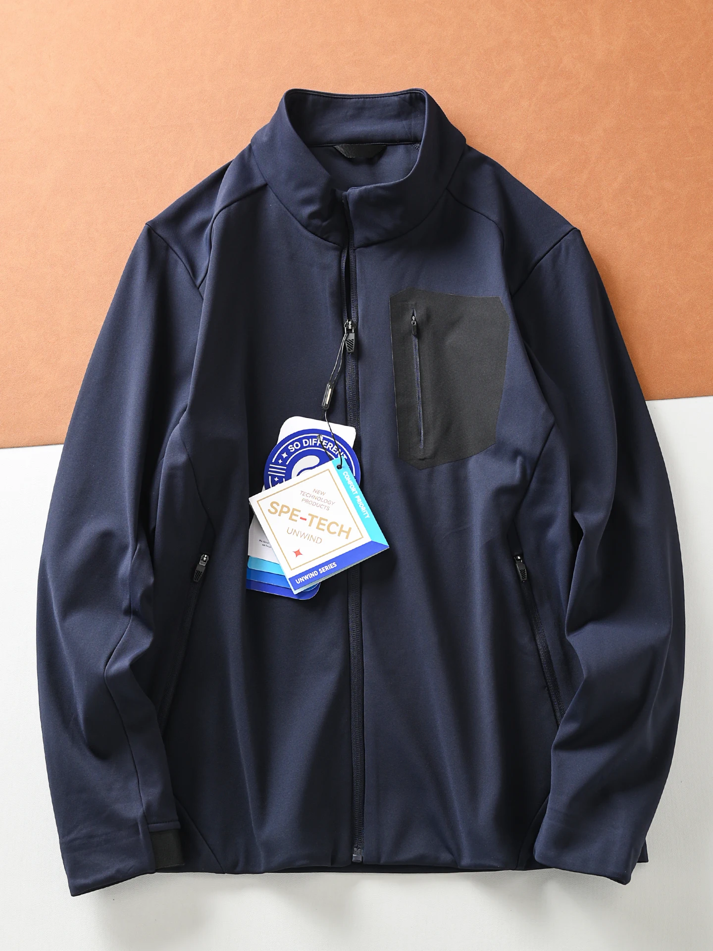 Высококачественный клей для улицы, эффективный теплый Fce Moisture ng, дышащий повседневный воротник-стойка Jaet для мужчин
Высококачественный клей для улицы, эффективный теплый Fce Moisture ng, дышащий повседневный воротник-стойка Jaet для мужчин