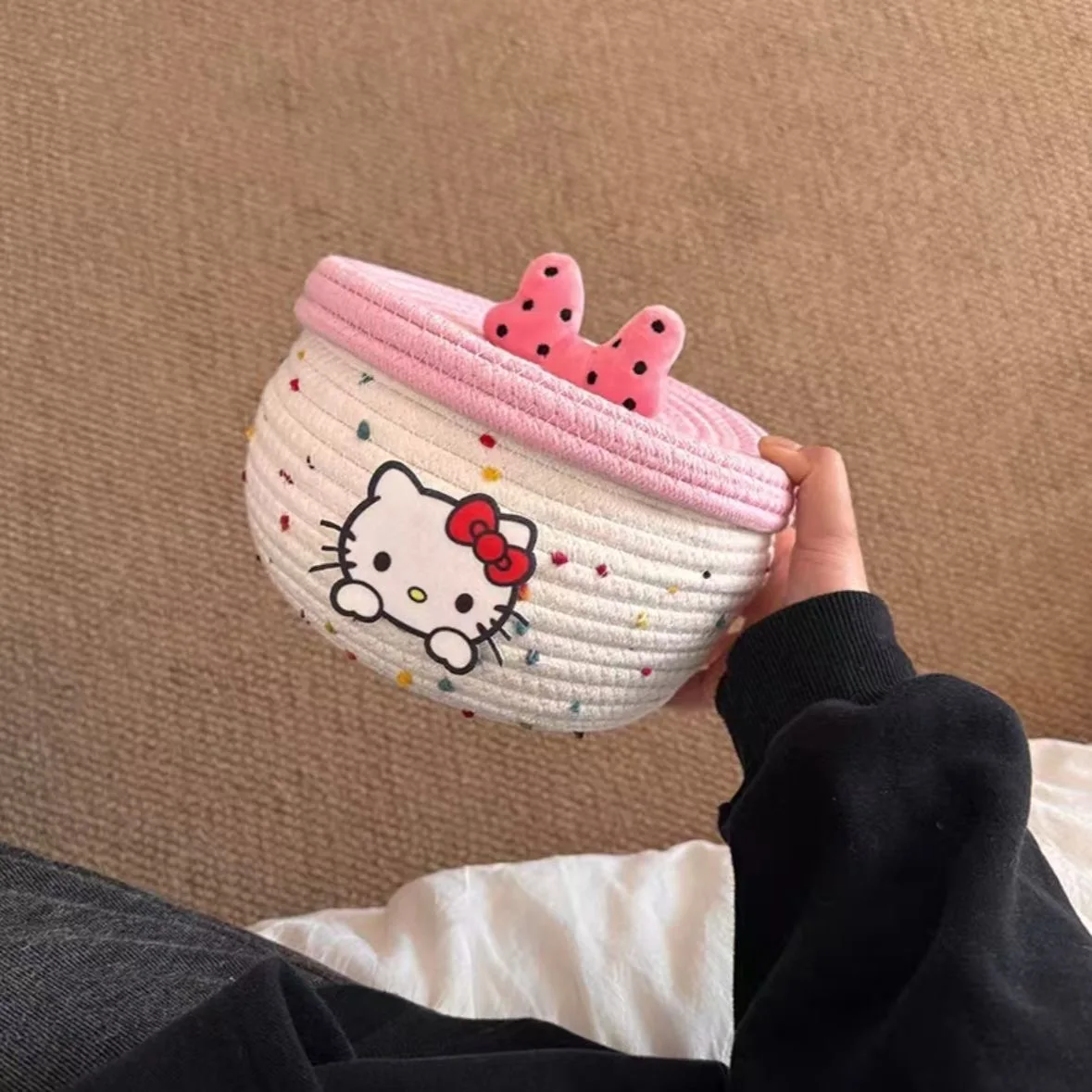 Cute Hello Kitty Cotton Hand-woven Storage Basket Cartoon Creative Desktop Sundry Storage Basket Snack Basket Gift
Cute Hello Kitty Cotton Hand-woven Storage Basket Cartoon Creative Desktop Sundry Storage Basket Snack Basket Gift
