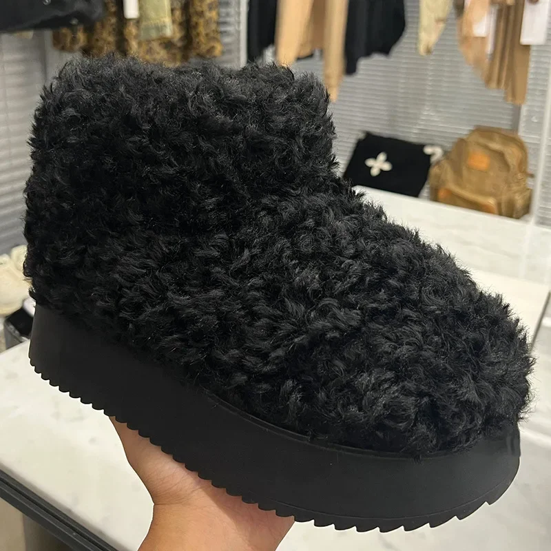 Cross Flower Niche Design Round Head Sponge Cake Thick Bottom Fur Snow Boots With Plush And Thick Cotton Boots
Cross Flower Niche Design Round Head Sponge Cake Thick Bottom Fur Snow Boots With Plush And Thick Cotton Boots