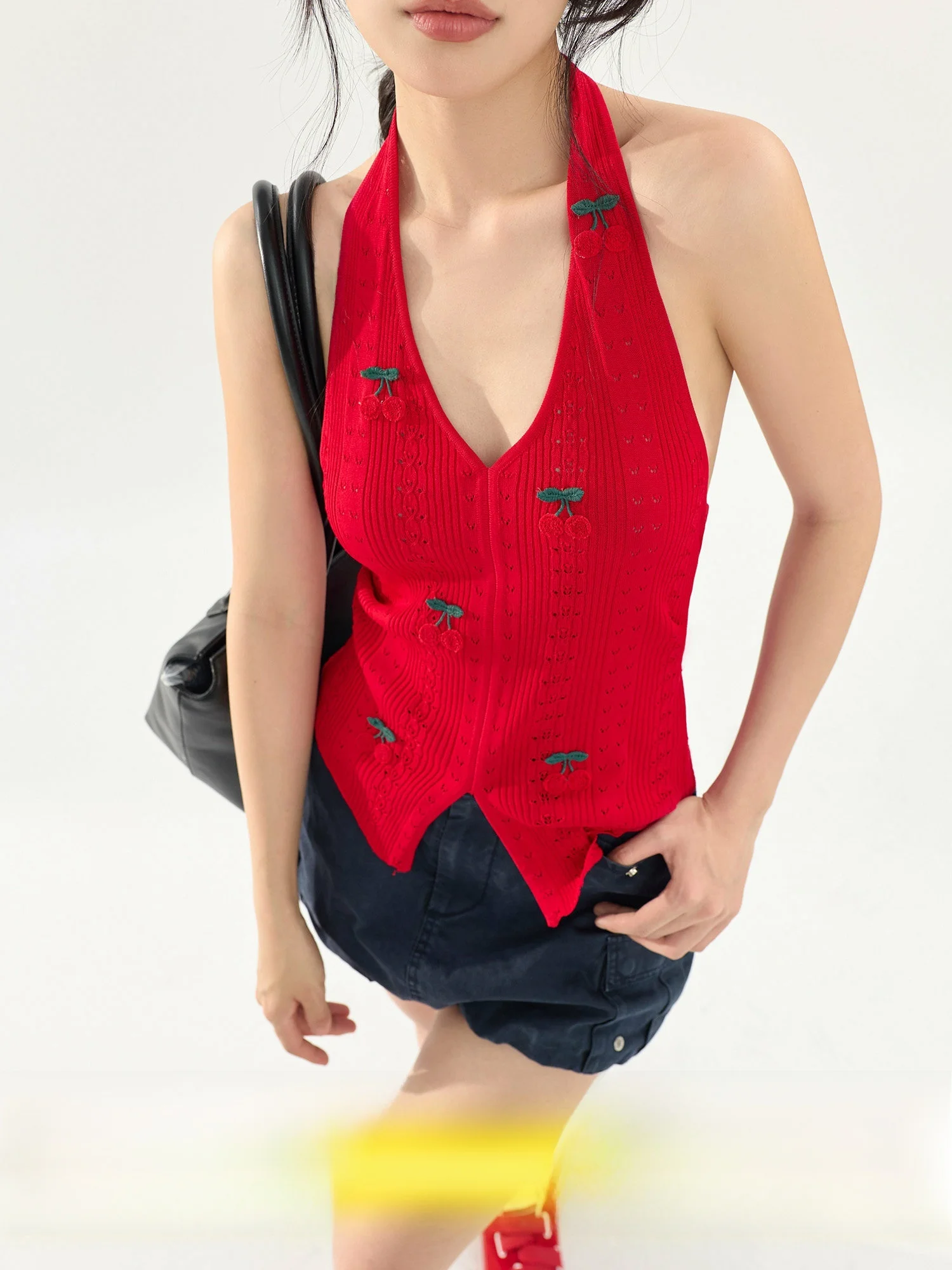 Red Cherry V-Neck Knitted Halter Top Women's Summer New Holiday Style American Spicy Girl Loose Fit Polyester Short Length
Red Cherry V-Neck Knitted Halter Top Women's Summer New Holiday Style American Spicy Girl Loose Fit Polyester Short Length