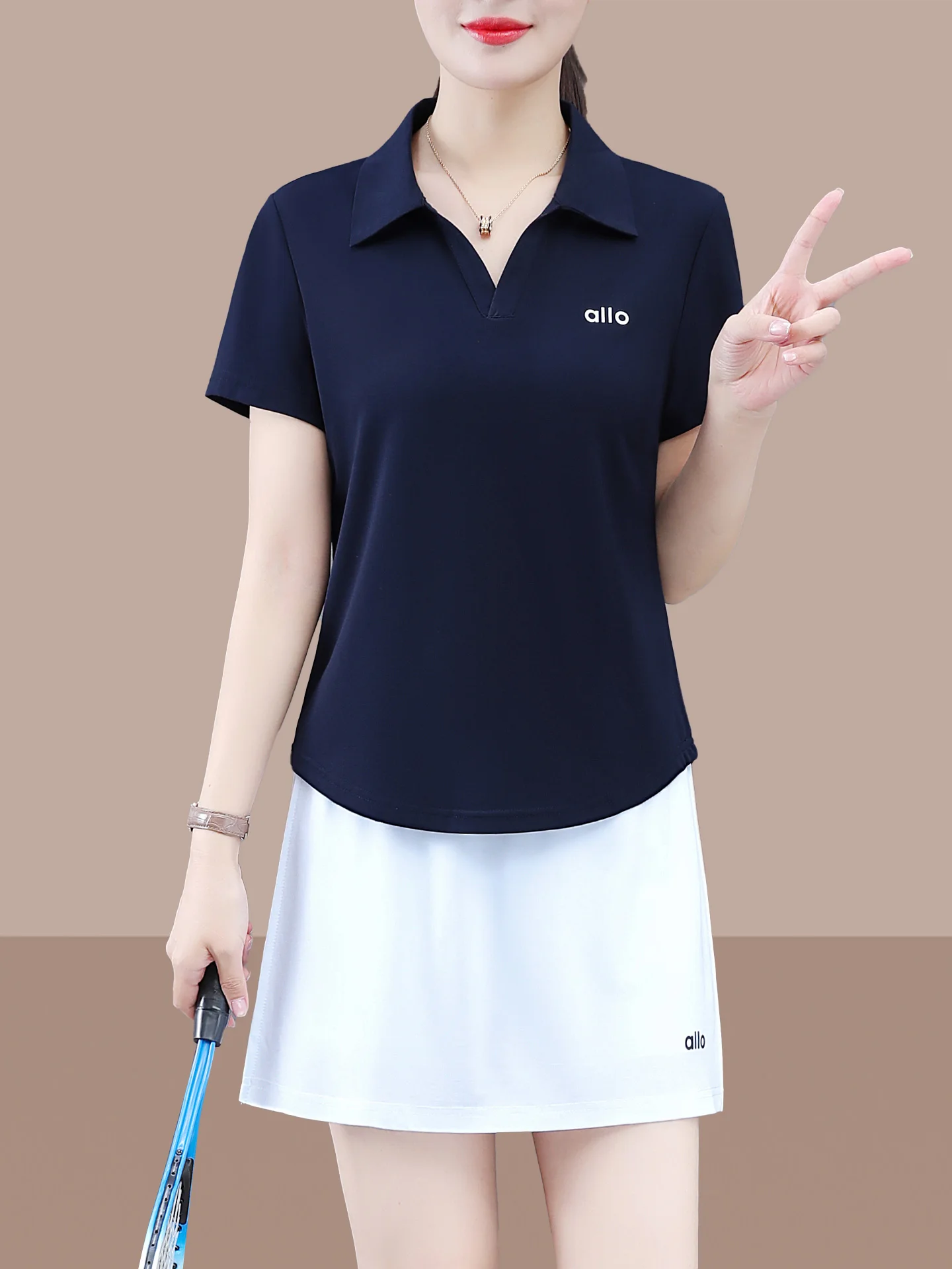 Qui Dry Спортивная Юбка Брюки Комплект Женский Летний Новый Тонкий Антивозрастной Повседневная Спортивная Одежда Комплект Из Двух Частей Дышащий Удобный Нейлон
Qui Dry Спортивная Юбка Брюки Комплект Женский Летний Новый Тонкий Антивозрастной Повседневная Спортивная Одежда Комплект Из Двух Частей Дышащий Удобный Нейлон