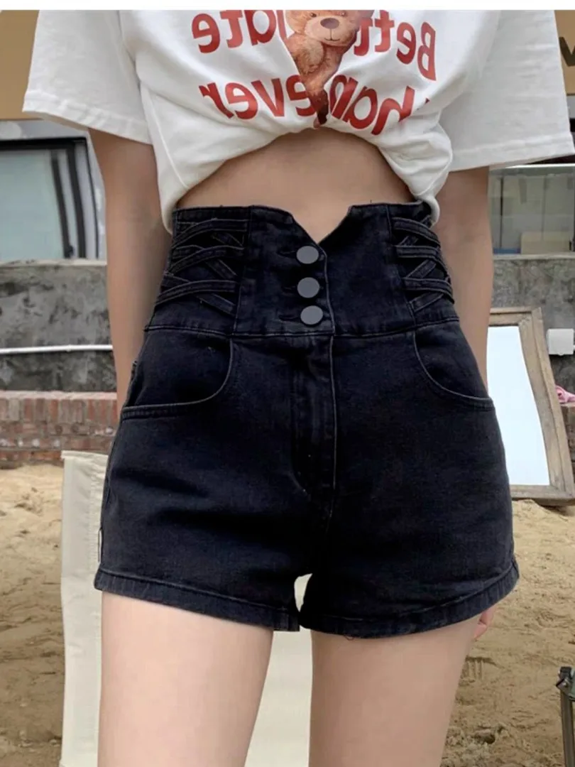 Джинсы-шорты женские летние с высокой талией, широкими штанинами, новинка, больших размеров, утягивающие, повседневные, свободного кроя, А-силуэт
Джинсы-шорты женские летние с высокой талией, широкими штанинами, новинка, больших размеров, утягивающие, повседневные, свободного кроя, А-силуэт