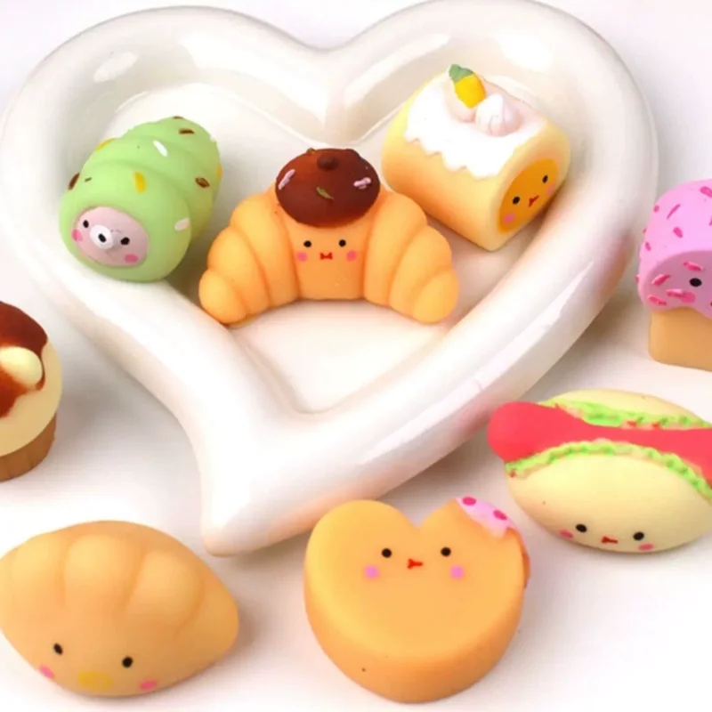 New Product Yuanqi Bakery Pinch Music Blind Box Prize Birthday Gift Stress Relief Toy For Good Friends To Release Stress
New Product Yuanqi Bakery Pinch Music Blind Box Prize Birthday Gift Stress Relief Toy For Good Friends To Release Stress