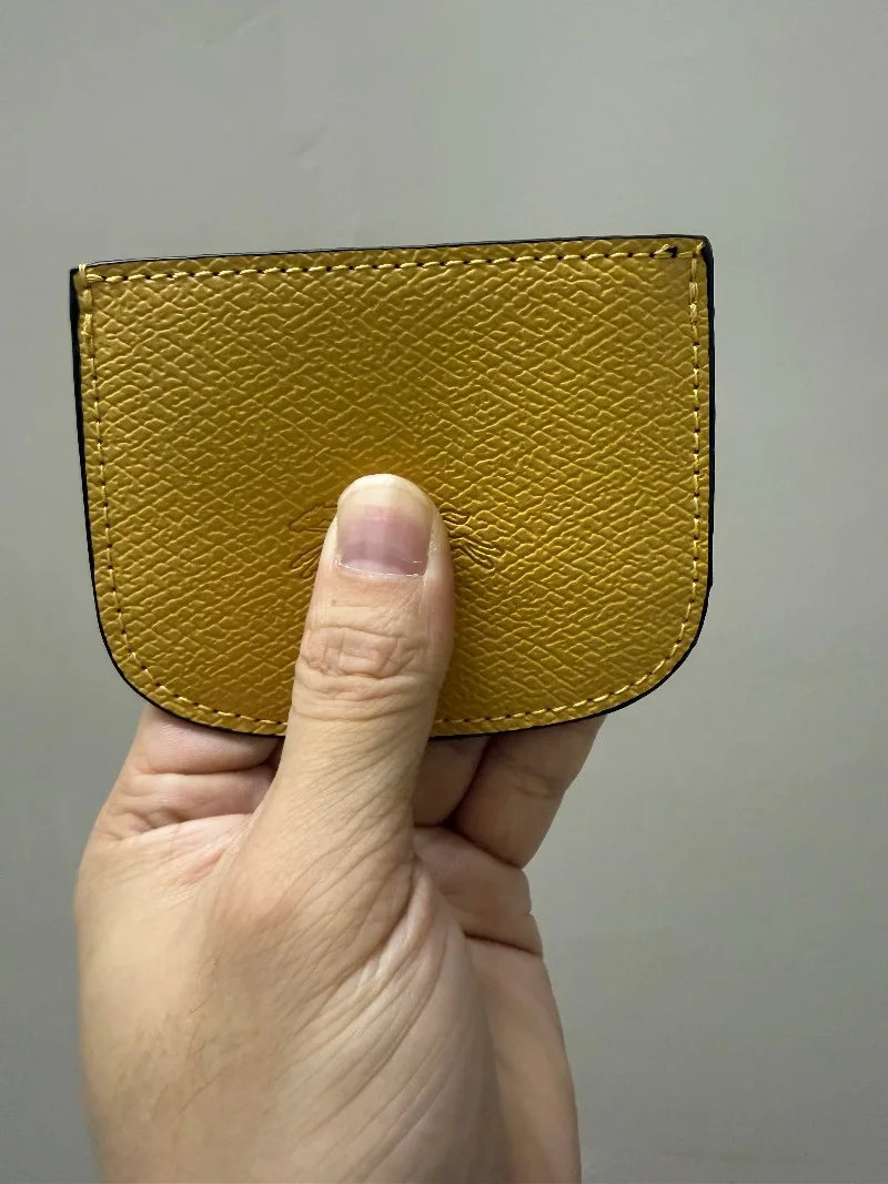 Simple and thin small card bag with multifunctional men's and women's exquisite cowhide leather card bag
Simple and thin small card bag with multifunctional men's and women's exquisite cowhide leather card bag