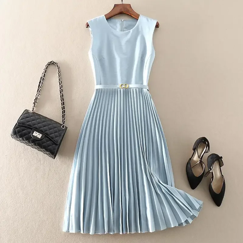 Light Blue Elegant O-Neck A-Line Sleeveless Pullover With Belt Pleated Women's Korean Fashion Mid-Calf Dresses For Women 2024
Light Blue Elegant O-Neck A-Line Sleeveless Pullover With Belt Pleated Women's Korean Fashion Mid-Calf Dresses For Women 2024