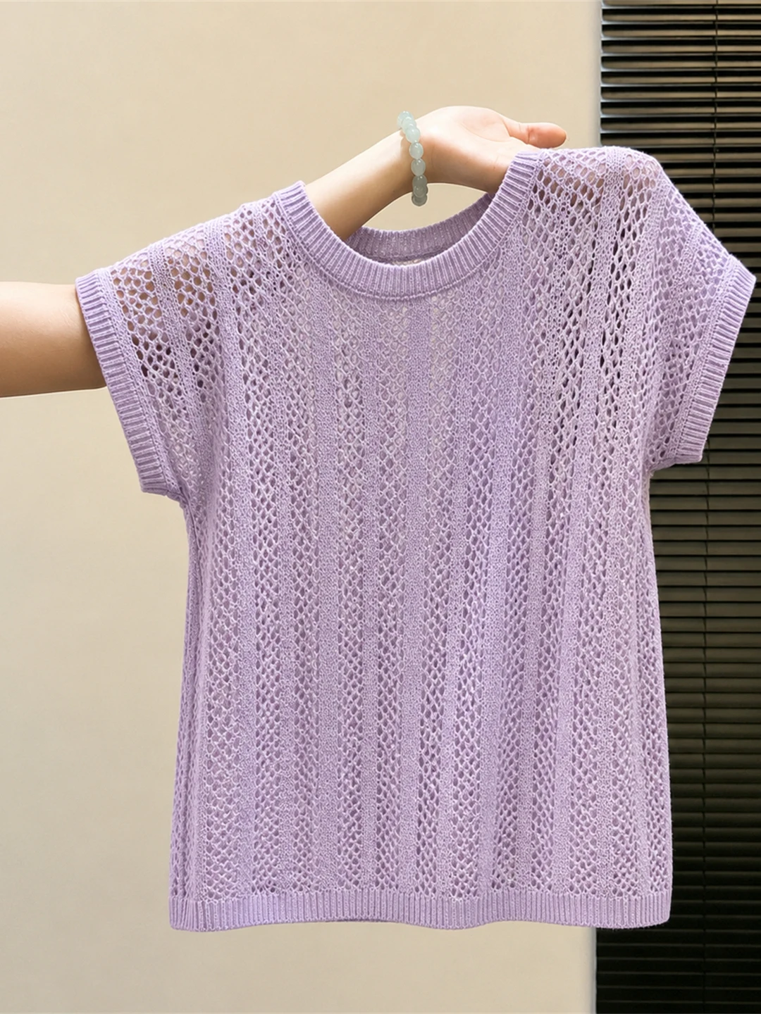 Summer Ice Silk Knitted Hollow out Short Sleeve round Neck Color Slimming Lazy Style Top Women's Fashion Korean Version
Summer Ice Silk Knitted Hollow out Short Sleeve round Neck Color Slimming Lazy Style Top Women's Fashion Korean Version